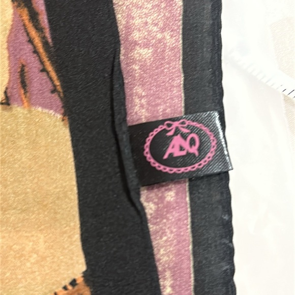 100% Silk Feeling Polyester small square Scarf Women neckerchief Floral style - Picture 4 of 8